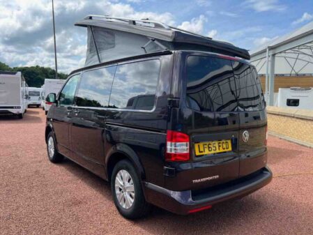 2015 VW Transporter T28 Hi Line 140 TDi SWB
Direct Campers