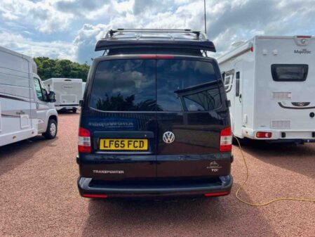 2015 VW Transporter T28 Hi Line 140 TDi SWB
Direct Campers