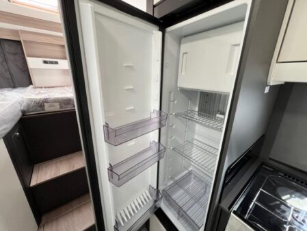 2024 Swift Voyager 485