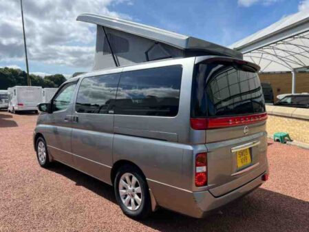 2005 Nissan Elgrand