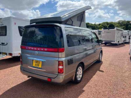 2005 Nissan Elgrand