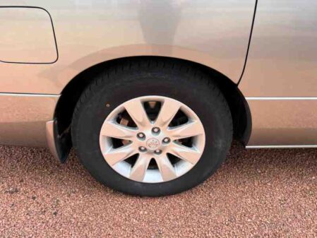 2005 Nissan Elgrand