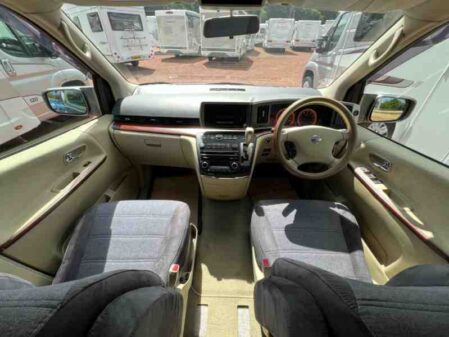 2005 Nissan Elgrand
