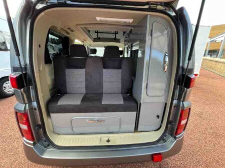 2005 Nissan Elgrand