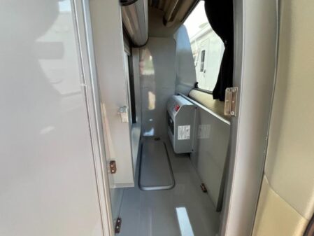 2005 Nissan Elgrand