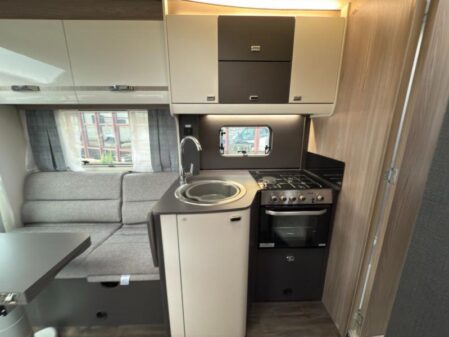 2024 Swift Voyager 594 Auto