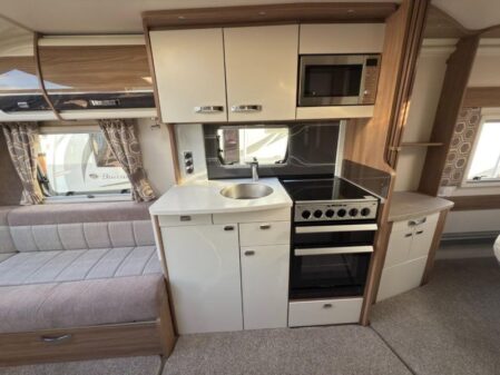 2018 Swift Elegance 645