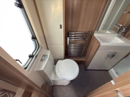 2018 Swift Elegance 645