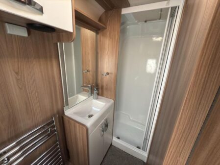 2018 Swift Elegance 645
