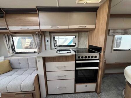 2018 Coachman VIP 575