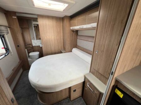 2018 Coachman VIP 575