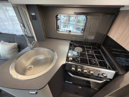 2025 Swift Voyager 564 Auto