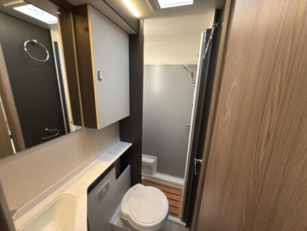 2025 Swift Voyager 564 Auto
