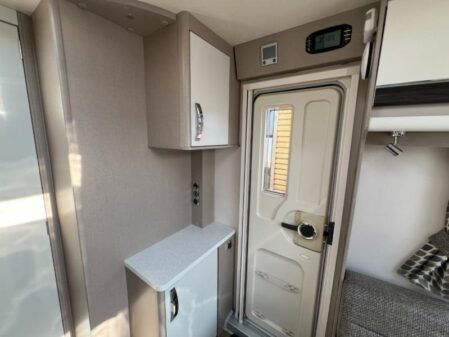 2018 Sterling Eccles 560