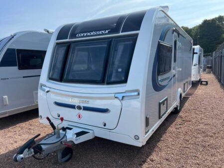 2021 Compass Connoisseur 554