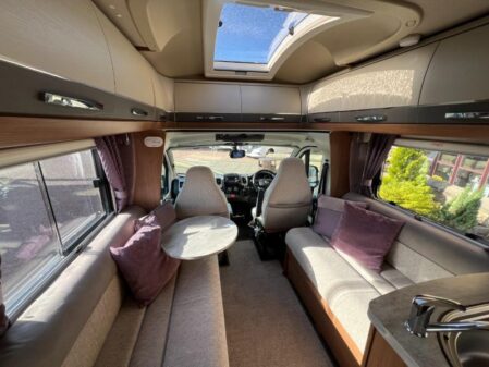 2019 Auto-Trail Tracker FB
