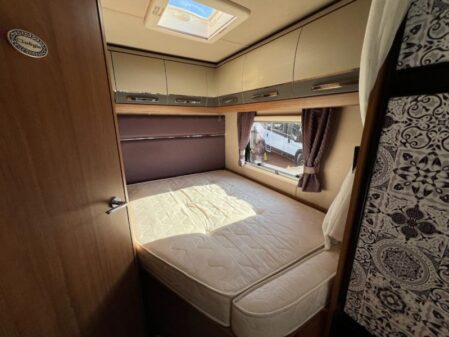 2019 Auto-Trail Tracker FB