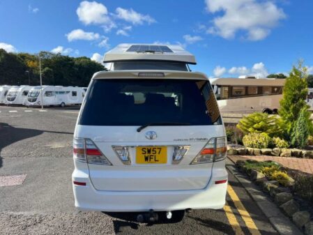 2007 Toyota Alphard