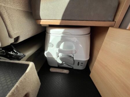 2007 Toyota Alphard