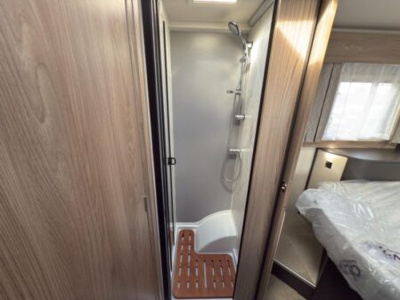 2025 Swift Voyager 594 Auto