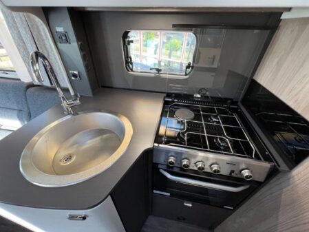 2025 Swift Voyager 540 Auto