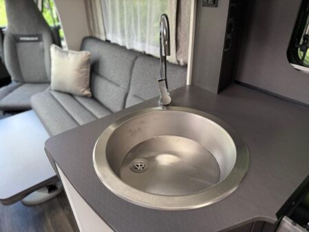 2025 Swift Voyager 594 Auto