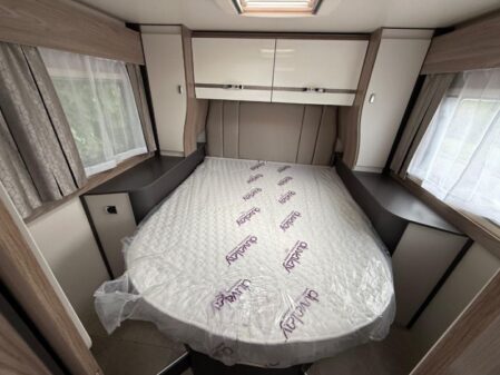 2025 Swift Voyager 594 Auto