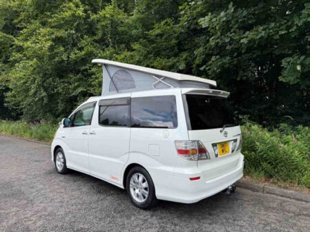 2007 Toyota Alphard