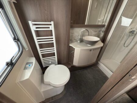 2022 Coachman Laser 575 Xtra
inc Mover