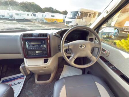 1999 Toyota Hi Ace 300GS