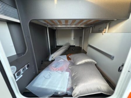 2025 Swift Voyager 494 Auto
