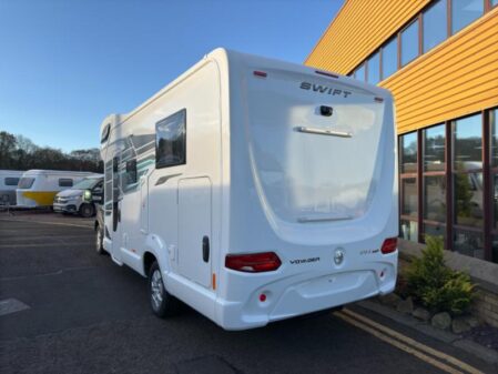 2025 Swift Voyager 494 Auto