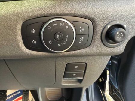 2025 Swift Voyager 494 Auto