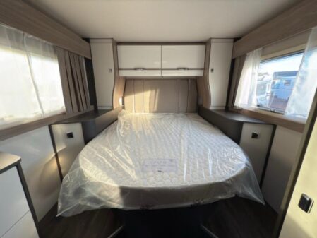 2025 Swift Voyager 494 Auto