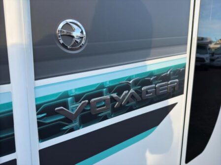 2025 Swift Voyager 494 Auto