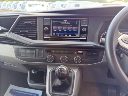 2022 VW Transporter T28 Hi Line