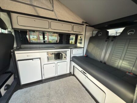 2022 VW Transporter T28 Hi Line
