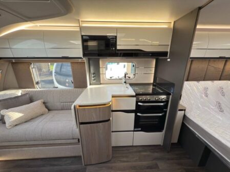 2025 Swift Elegance Grande 780
