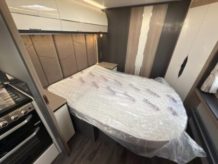 2025 Swift Elegance Grande 780