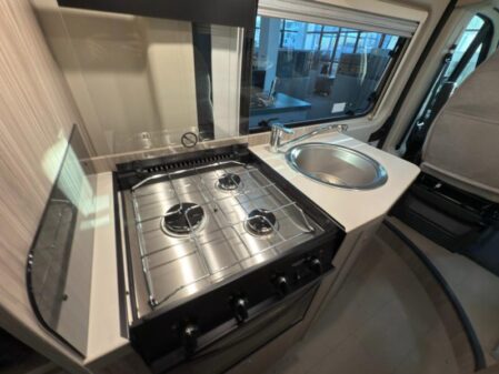 2024 Elddis Explorer CV40 Manual
