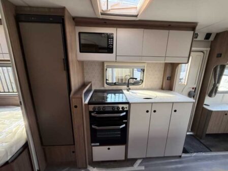 2025 Coachman Acadia 660 Xtra