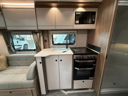 2025 Coachman Acadia 545
