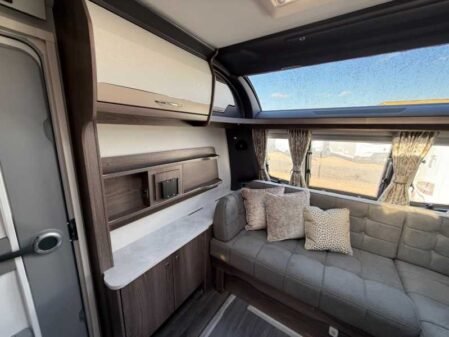 2025 Coachman Laser 845 Xtra