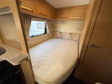 2011 Elddis Majestic 165
