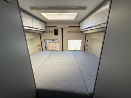 2018 Adria Twin 600 SP
Manual 150HP