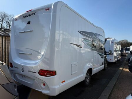 2025 Swift Voyager 564 Auto