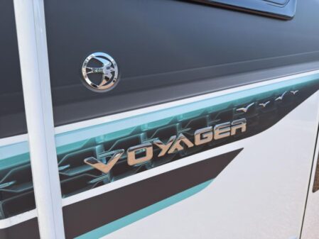 2025 Swift Voyager 584 Auto