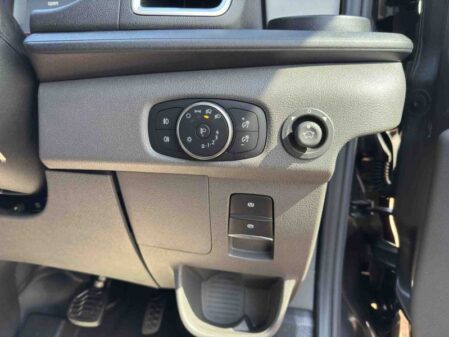 2025 Swift Voyager 584 Auto
