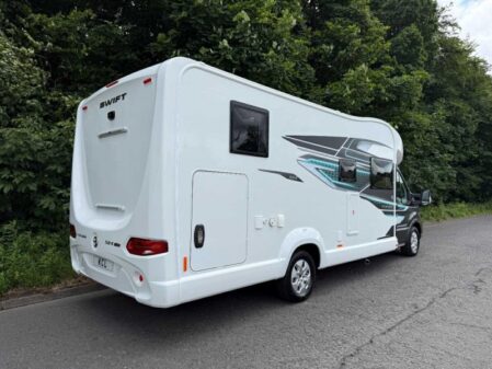 2025 Swift Voyager 584 Auto