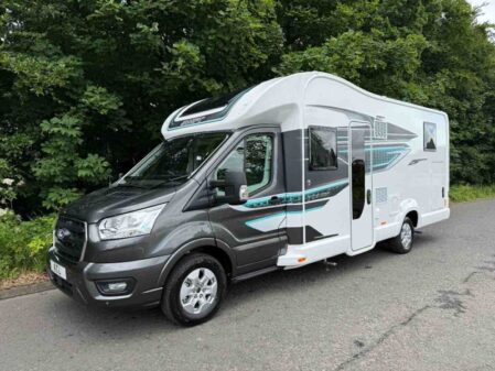 2025 Swift Voyager 584 Auto